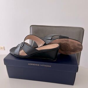 Adrienne Vittadini Aiden wedge heel